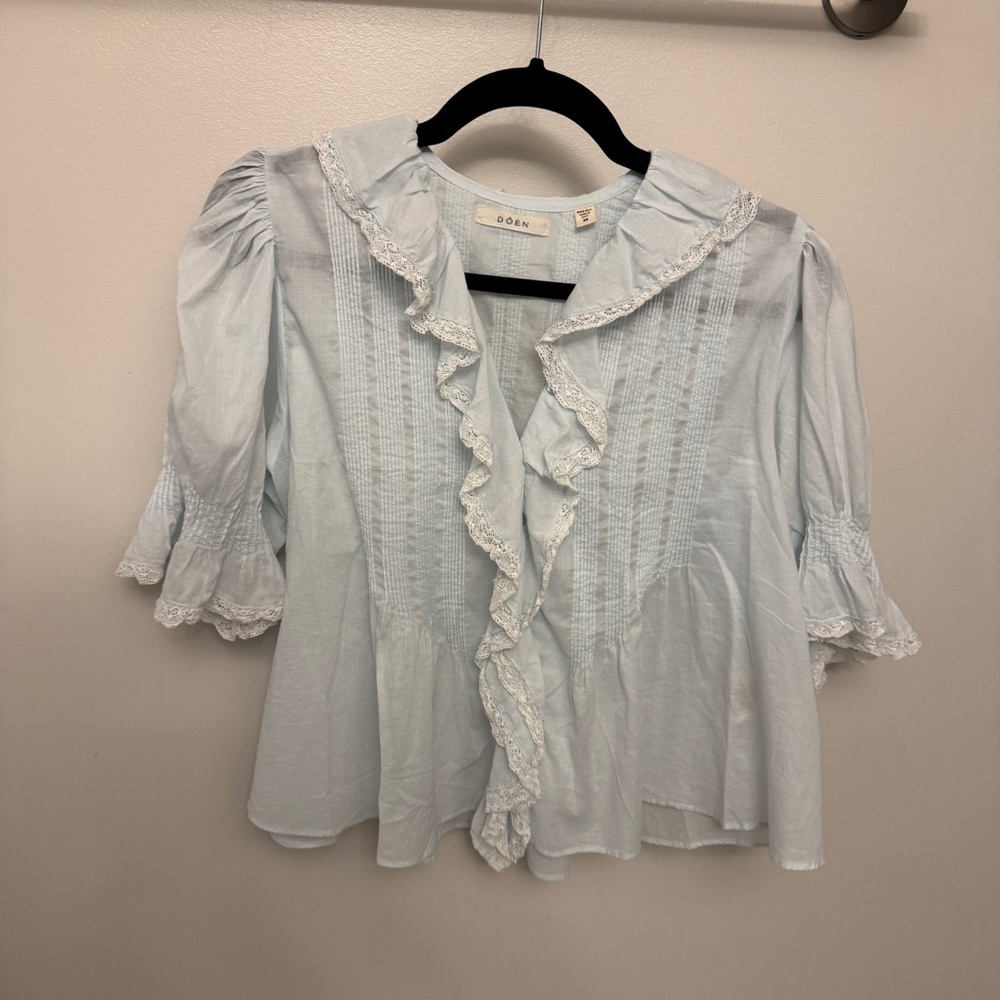 Blue Doen Henri Top blouse size M